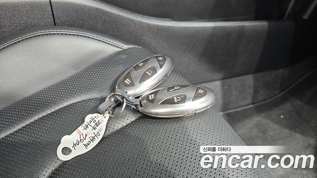 Hyundai AVANTE 2024 — photo 22