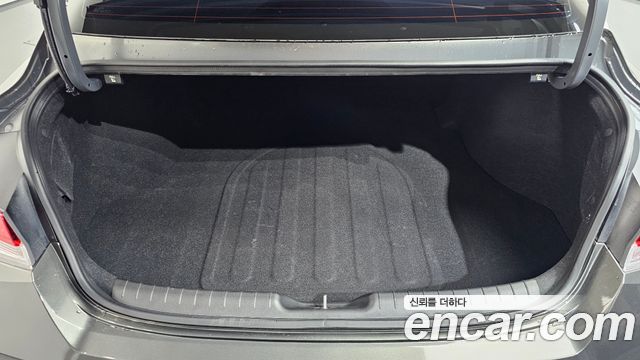 Hyundai AVANTE 2024 — photo 23