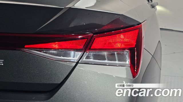Hyundai AVANTE 2024 — photo 9