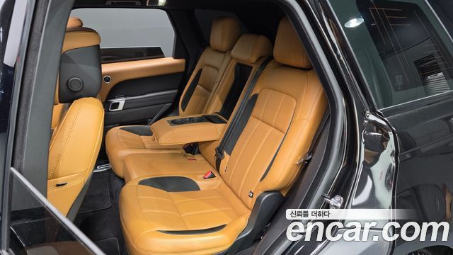 Land Rover Range Rover Sport 2019 — photo 18