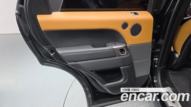 Land Rover Range Rover Sport 2019 — photo 15