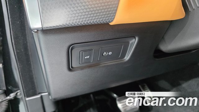 Land Rover Range Rover Sport 2019 — photo 28