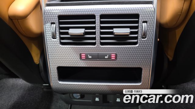 Land Rover Range Rover Sport 2019 — photo 32