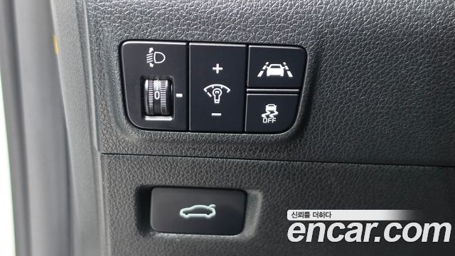 Kia K5 2020 — photo 19