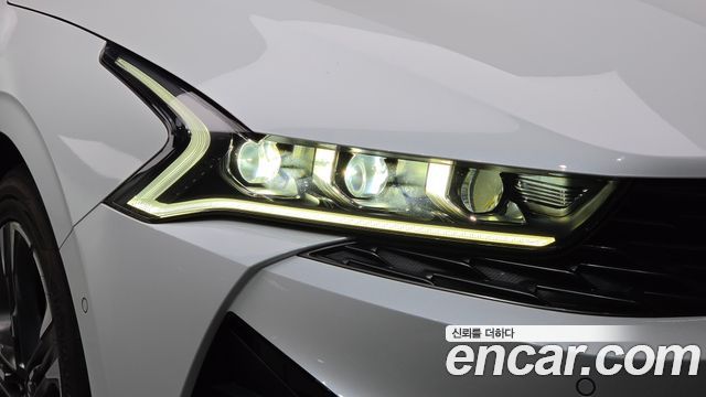 Kia K5 2020 — photo 8