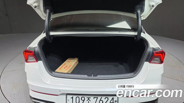 Kia K5 2020 — photo 32