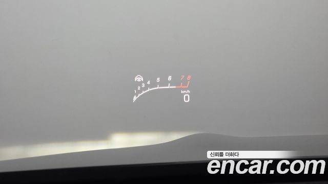 Mercedes-Benz E-Class 2019 — photo 24
