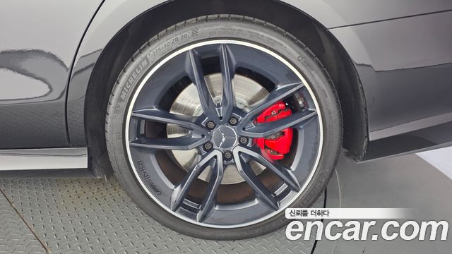 Mercedes-Benz E-Class 2019 — photo 7