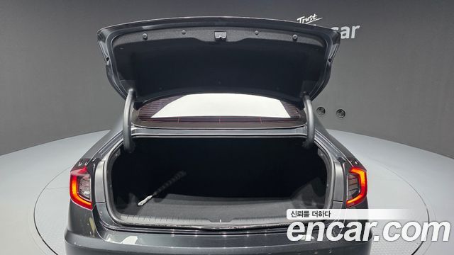 Hyundai Sonata 2020 — photo 26