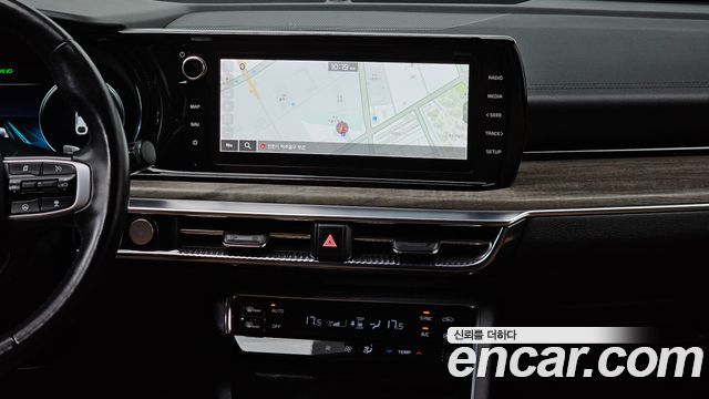 Kia K5 2022 — photo 14