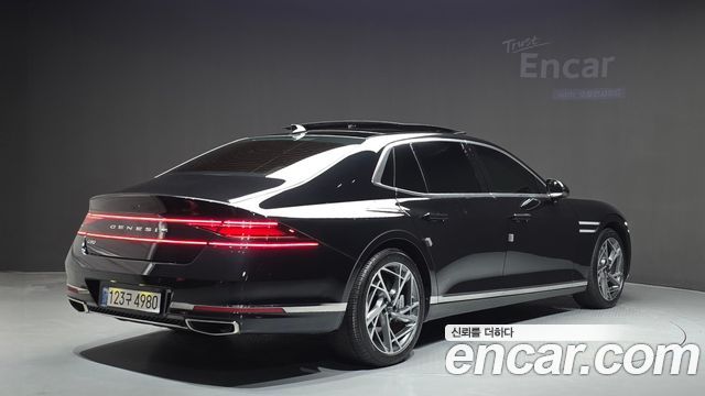 Genesis G90 2022 — photo 2