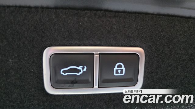 Genesis G90 2022 — photo 24