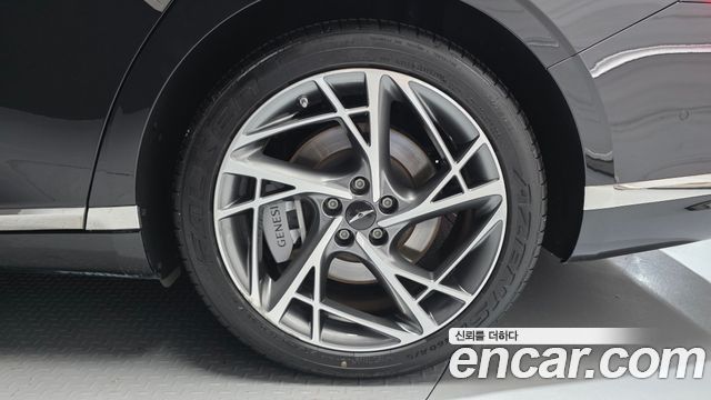 Genesis G90 2022 — photo 7