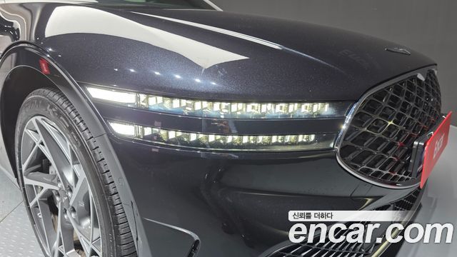 Genesis G90 2022 — photo 8
