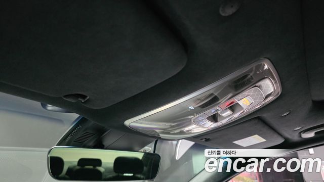 Genesis G90 2022 — photo 30