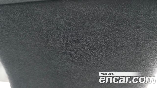 Genesis G90 2022 — photo 32