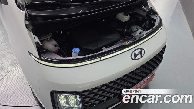 Hyundai Staria 2024 — photo 6