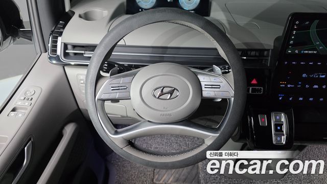 Hyundai Staria 2024 — photo 20