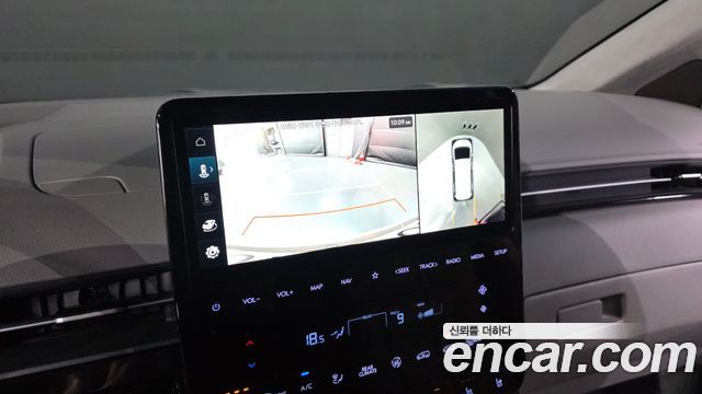 Hyundai Staria 2024 — photo 21