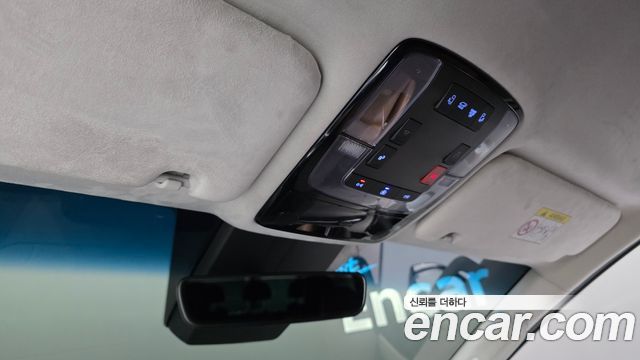 Hyundai Staria 2024 — photo 26