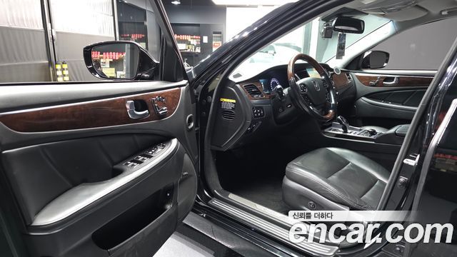 Hyundai Equus 2015 — photo 13
