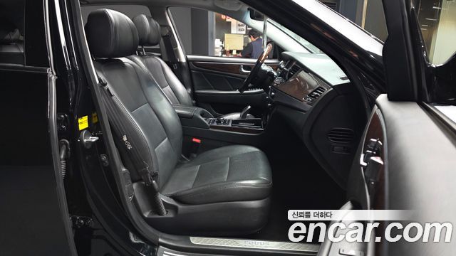 Hyundai Equus 2015 — photo 17