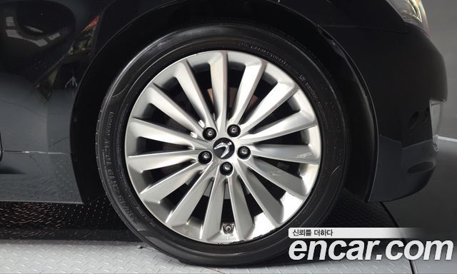 Hyundai Equus 2015 — photo 7