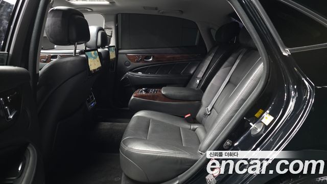 Hyundai Equus 2015 — photo 16