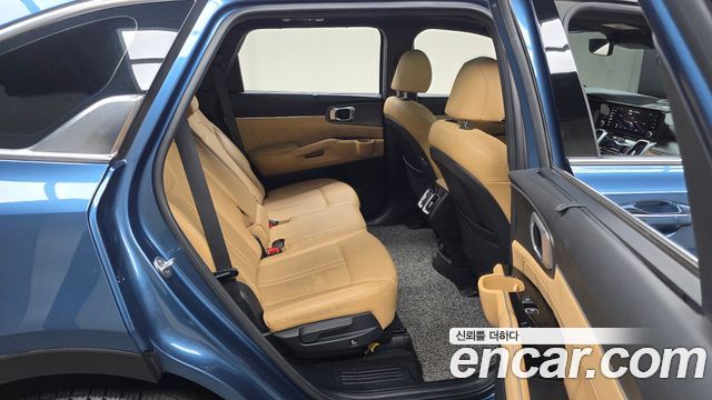 Kia Sorento 2023 — photo 27