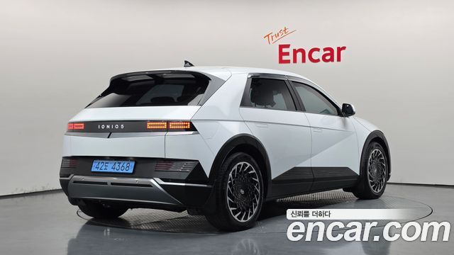 Hyundai Ioniq5 2023 — photo 2