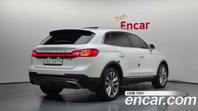 Lincoln MKX 2016 — photo 2