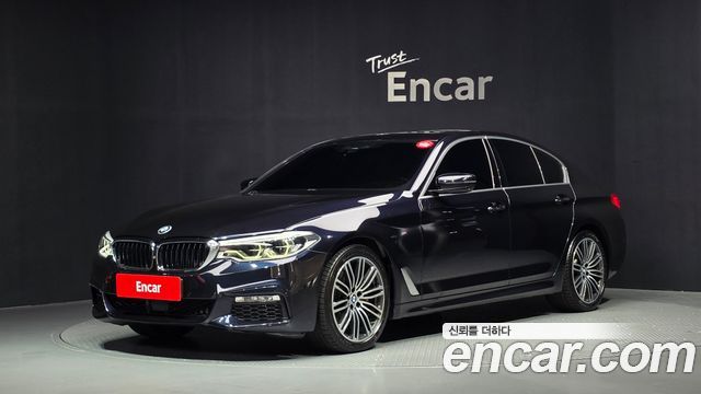 BMW 5-Series 2018 — photo 1