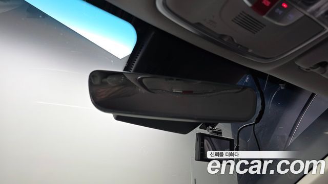 Kia K9 2025 — photo 25