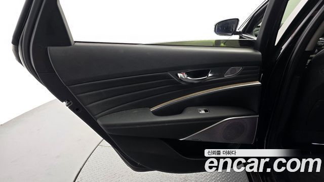Kia K9 2025 — photo 15