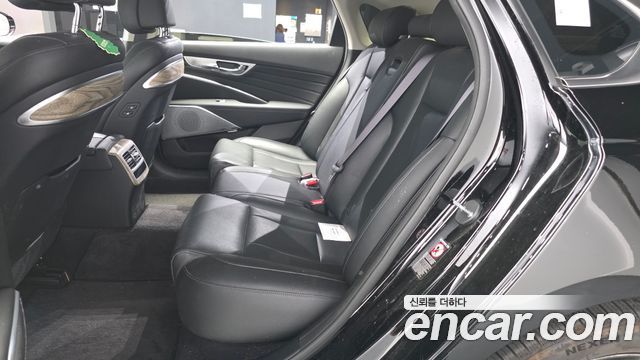 Kia K9 2025 — photo 16