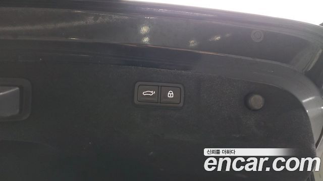 Kia K9 2025 — photo 29