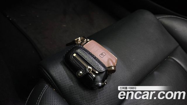 Kia K9 2025 — photo 30