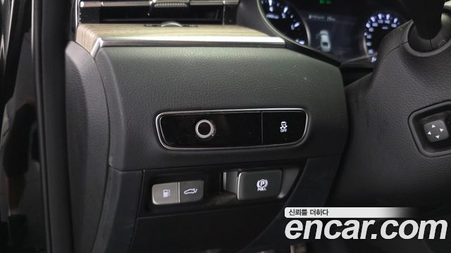 Kia K9 2025 — photo 31