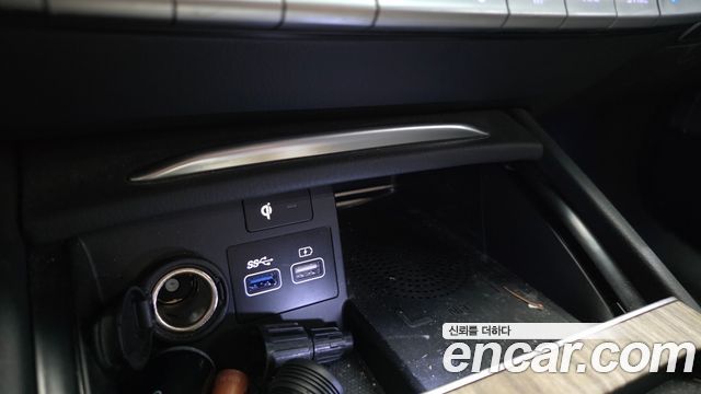 Kia K9 2025 — photo 36
