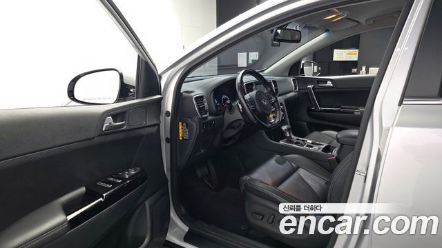 Kia Sportage 2016 — photo 13