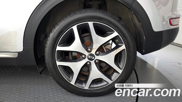 Kia Sportage 2016 — photo 7