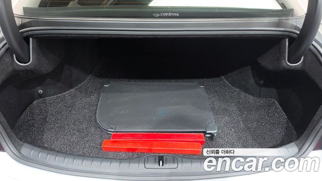 Genesis G80 2021 — photo 25
