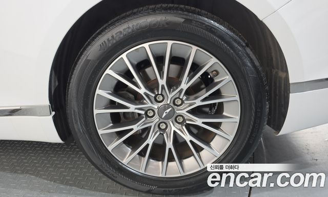 Genesis G80 2021 — photo 7