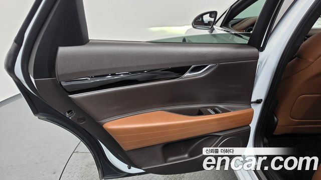 Genesis G80 2021 — photo 15