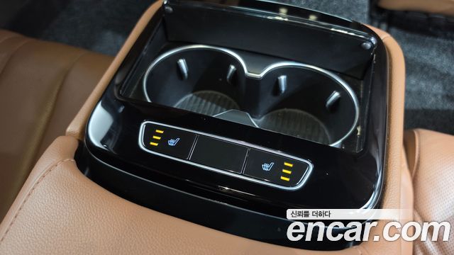 Genesis G80 2021 — photo 31