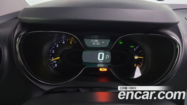 Renault Korea QM3 2016 — photo 8