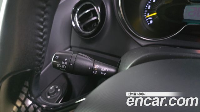 Renault Korea QM3 2016 — photo 16