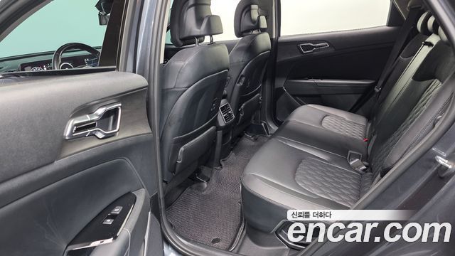 Kia Sportage 2022 — photo 18