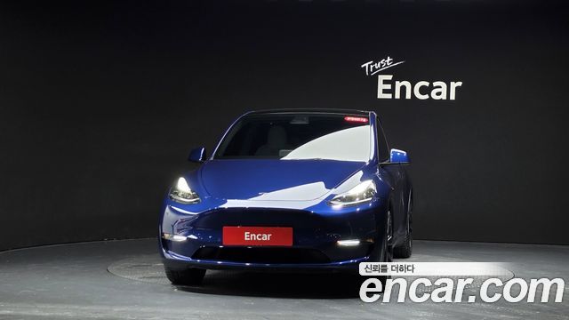 Tesla Model Y 2022 — photo 3