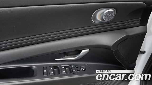 Hyundai AVANTE 2024 — photo 22